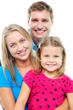 ID-100111855 Parents posing with cute smiling daughter 160815
